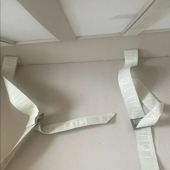 Louis Vuitton Brown Monogram Travel Trunk with Natural Leather Handle - Picture 6 of 9